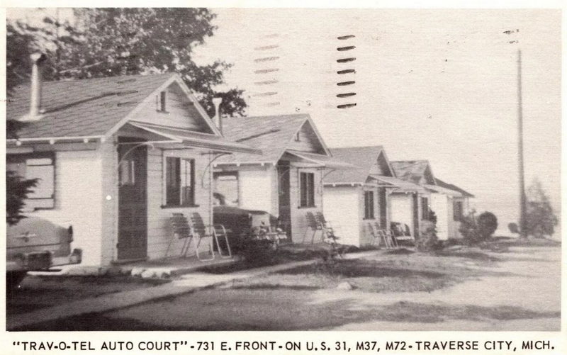 Trav-O-Tel Auto Court (Trav-O-Tel Motor Court) - Vintage Postcard (newer photo)